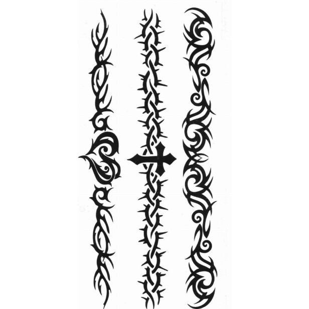 Tatuaż tribal krzyż